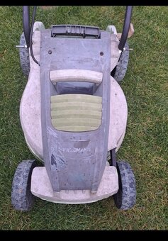 Predám kosačku Fieldmann - 5