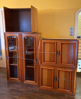 Darujem skriňu - sekretár - 5