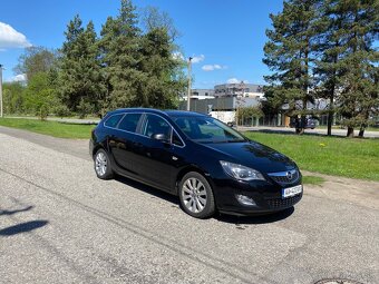 Opel astra J ST 1.7. CDTI, kombi - 5