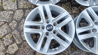 5x114,3 R16 --- KIA CEED - 5