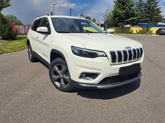 Jeep Cherokee - 5