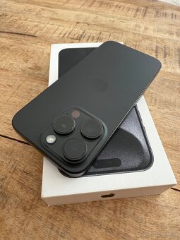 Apple iPhone 15 Pro 128 GB Black Titanium,Záruka - 5