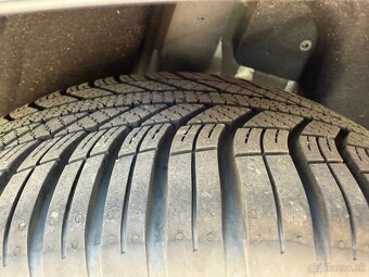 El.disky 17” Škoda 225/45r17 Nexen 4season - 5