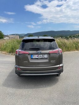 TOYOTA RAV4 HYBRID 4x4 Executive - 5
