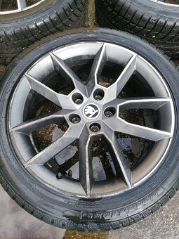 5x112 R18 - škoda octavia RS - 5