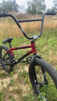KINK BMX BICYKEL 2022 CURB GLOSS BLOOD ORANGE - 5