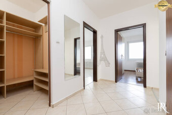 3-IZB.BYT S ÚŽASNÝMI VÝHĽADMI NA DUBNICU, 68m2, POD HÁJOM - 5