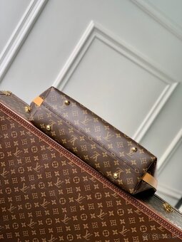 Louis Vuitton NOVÁ - 5