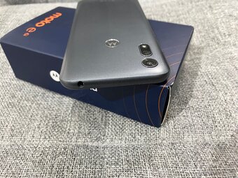 Motorola E6i (2/32GB) plne funkčný - 5