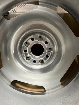 Predam 2x Nový disk na Mb w223 A2234014300 7952 - 5