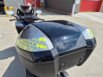Honda Forza 125 Top box - 5