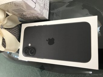 NOVÝ IPHONE 16 plus 128 GB black komplet zapecateny+darcek - 5