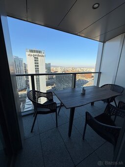 Prenájom 2-izbového bytu v Eurovea Tower, 25 poschodie - 5