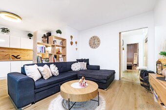 Ponúkam elegantný 3 izbový byt na sídlisku Dargovských hrdin - 5