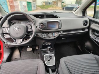Toyota Yaris 1,5, 82 kW automat - RESERVE - 5