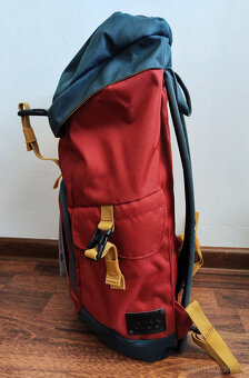 Batoh Evoc Mission 22 L Chili Red/Slate - 5