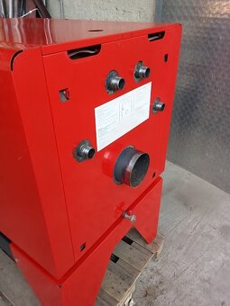 Kotel na olej - naftu - pelety 30 kw - 5