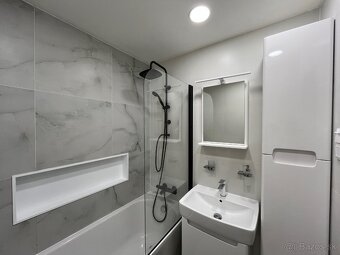 NOVINKA - MODERNÝ, KRÁSNY 3 IZBOVÝ BYT S LOGGIOU - 5