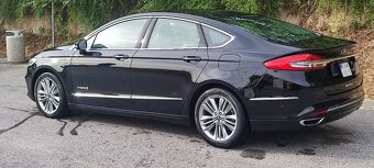 Ford Mondeo VIGNALE HYBRID 2,0 BENZIN+HEV,14159KM - 5