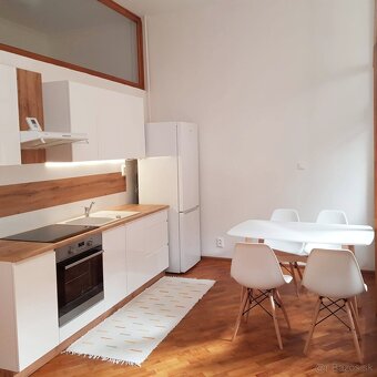 PRENÁJOM - Staromestský 3 - izbový byt - Košice - Centrum - 5