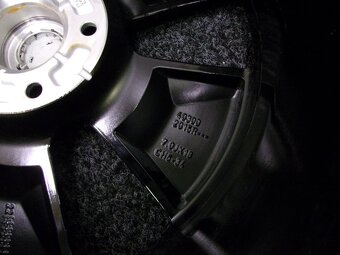 5x114,3 r18 renault megane etech honda mazda nissan toyota - 5