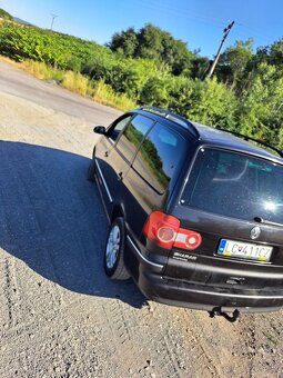 Predam wolksvagen sharan 1.9tdi - 5