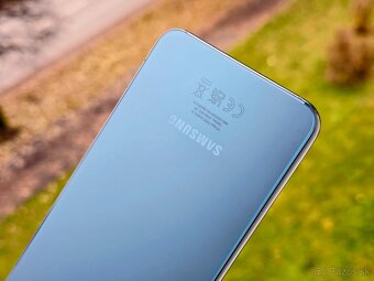 Samsung Galaxy S22 128GB Green, zachovalý stav, nabíjačka - 5