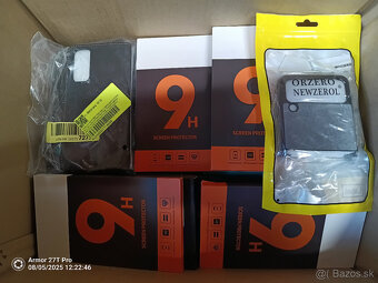 Predám BIG BOX kryty,púzdra,tvrdené sklá MIX - 5
