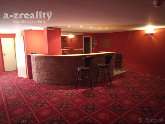 Komerčný priestor v centre Komárna na prenájom - 5