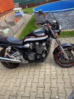 Yamaha XJR 1300 - 5