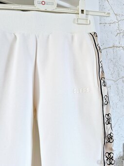 NOVA Guess 3x biela smotanova teplakova suprava - 5
