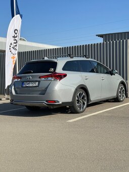 Toyota Auris Touring Sports 1.8 I VVT-i HybridSD Freestyle - 5