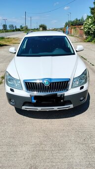 škoda octavia scout 2.0tdi 4x4 - 5