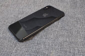 iPhone X 64GB (plne funkčný) - 5