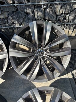 ✅ 5x112 r18 Almere model Passat b8 tiguan Arteon - 5