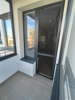 Neobývaný 1 izbový byt s balkónom a pivnicou - 5