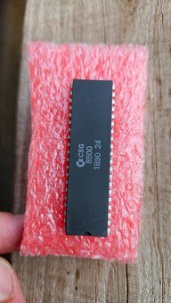 Commodore CSG 8500, procesor pre Commodore C64, MOS 8500 - 5