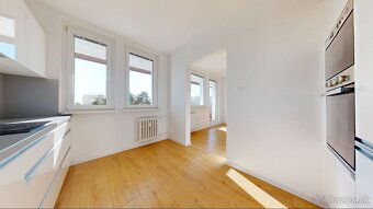 PRAVE DOKONČENÝ. slnečný 3 izb. byt s veľkou loggiou po nove - 5