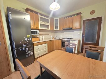 Prenájom 3izb.byt s balkónom Dlhé Diely - 5