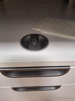 Skrinka suflikova na kod - 5