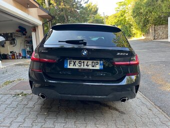 BMW 330eA xdrive touring M paket 292k - 5