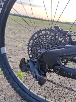 YT Capra Core 3 (2021) - 5