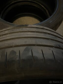 Pneu 225/40 R18 - 5