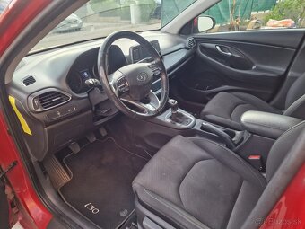 Hyundai i30 1.6 diesel Kupované v SK 1 majiteľ - 5