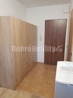 Na dlhodobý prenájom Garsónky v Prievidzi - 5
