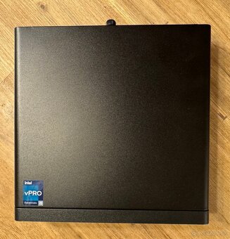 Predám počítač HP Elite 600 G9 - 5