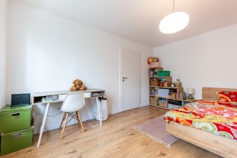 2-izb. tehl.byt po kompletnej rekonštrukcii - Nové Mesto n/V - 5