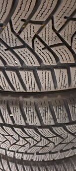 Predám 4ks pekné zimné 225/45r17-94V Dunlop - 5