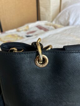 Cierna kabelka michael kors - 5