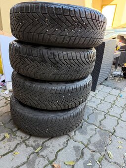 4x100 R15 zimné - 5